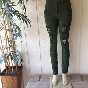 U Jeans Distressed jeans - Olive - NWT